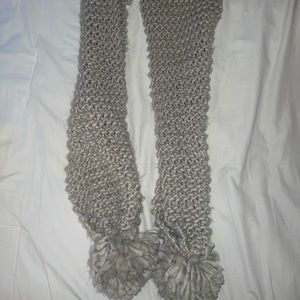 Chunky knit scarf